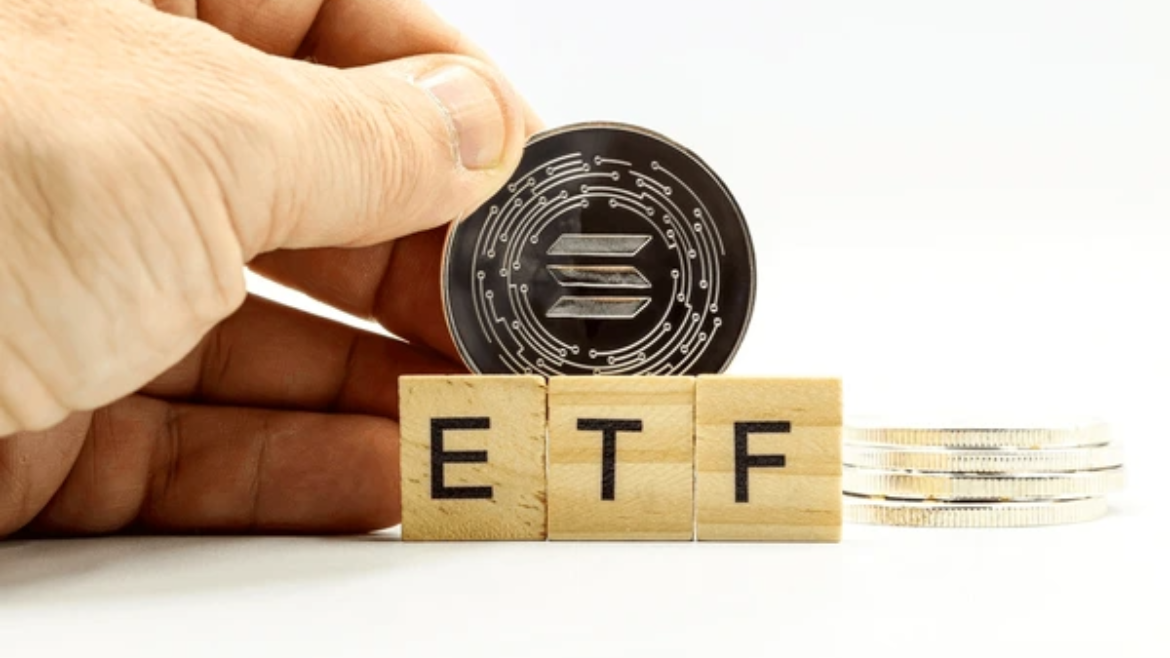 Solana ETF Filing by Invesco and Galaxy: What It Means for Blockchain Investors